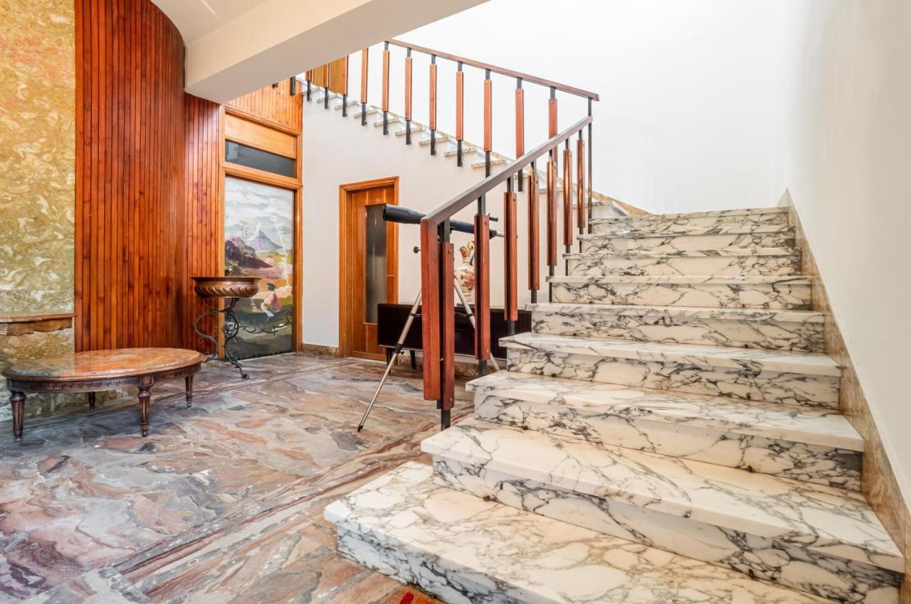 Lovely Apartment X5 W/ Terrace & Private Parking La Spezia Buitenkant foto